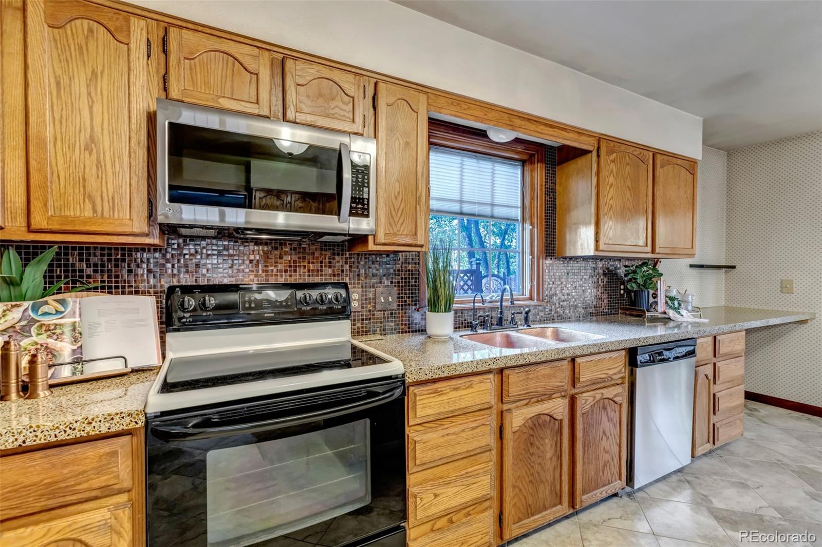 MLS Image #12 for 3024 s estes court,lakewood, Colorado