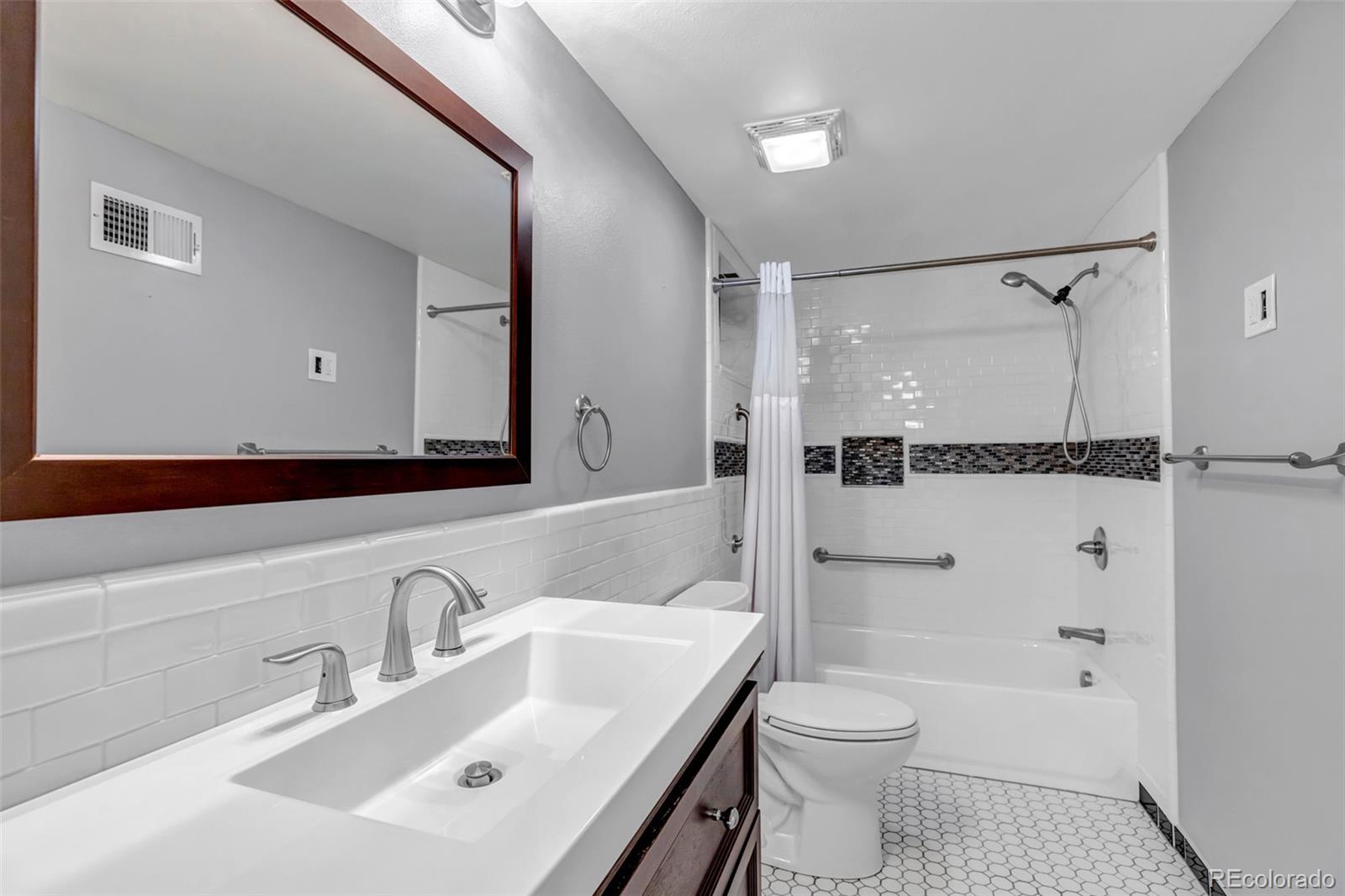 MLS Image #31 for 3024 s estes court,lakewood, Colorado