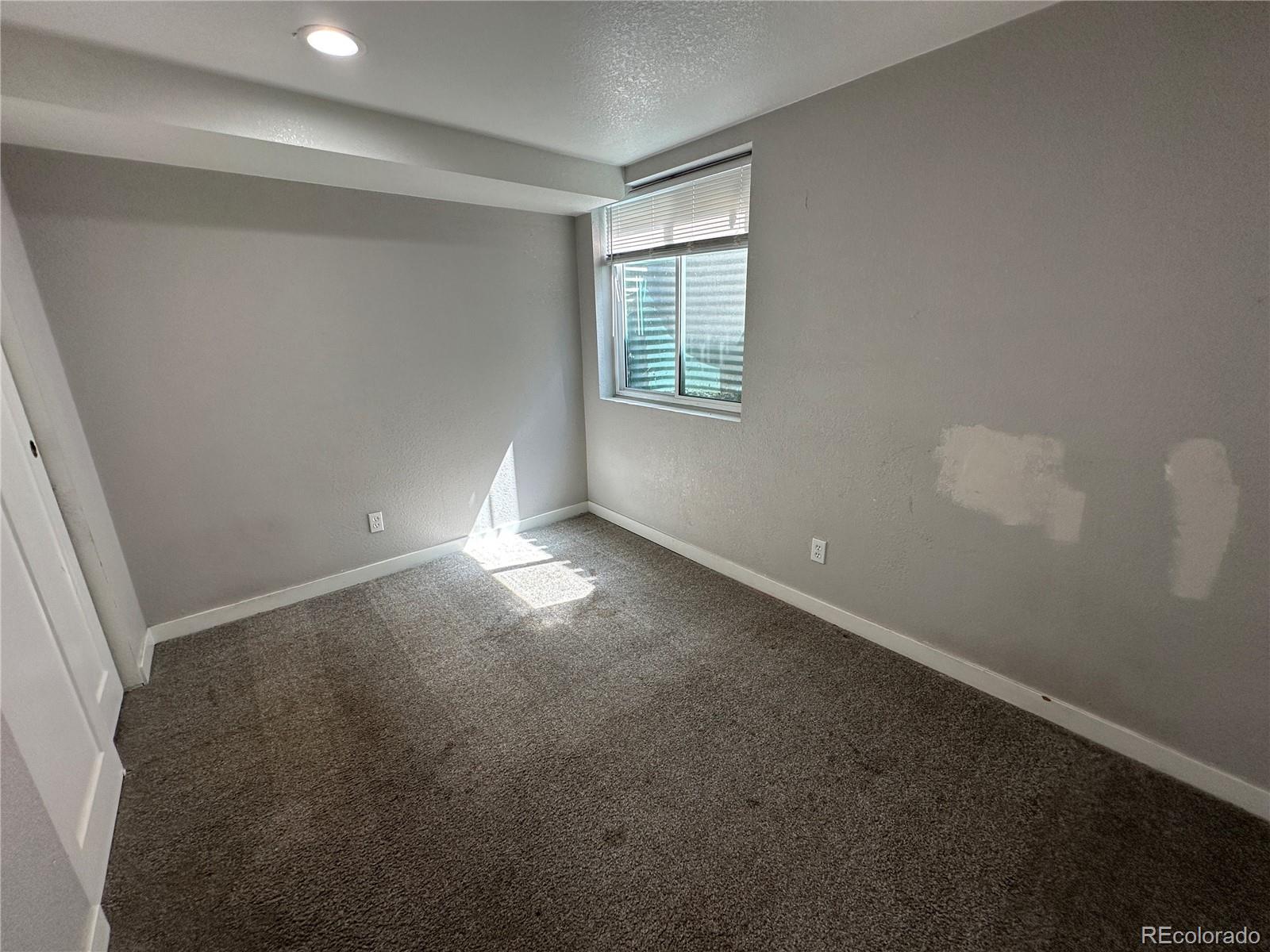 MLS Image #14 for 2946 w park place,denver, Colorado