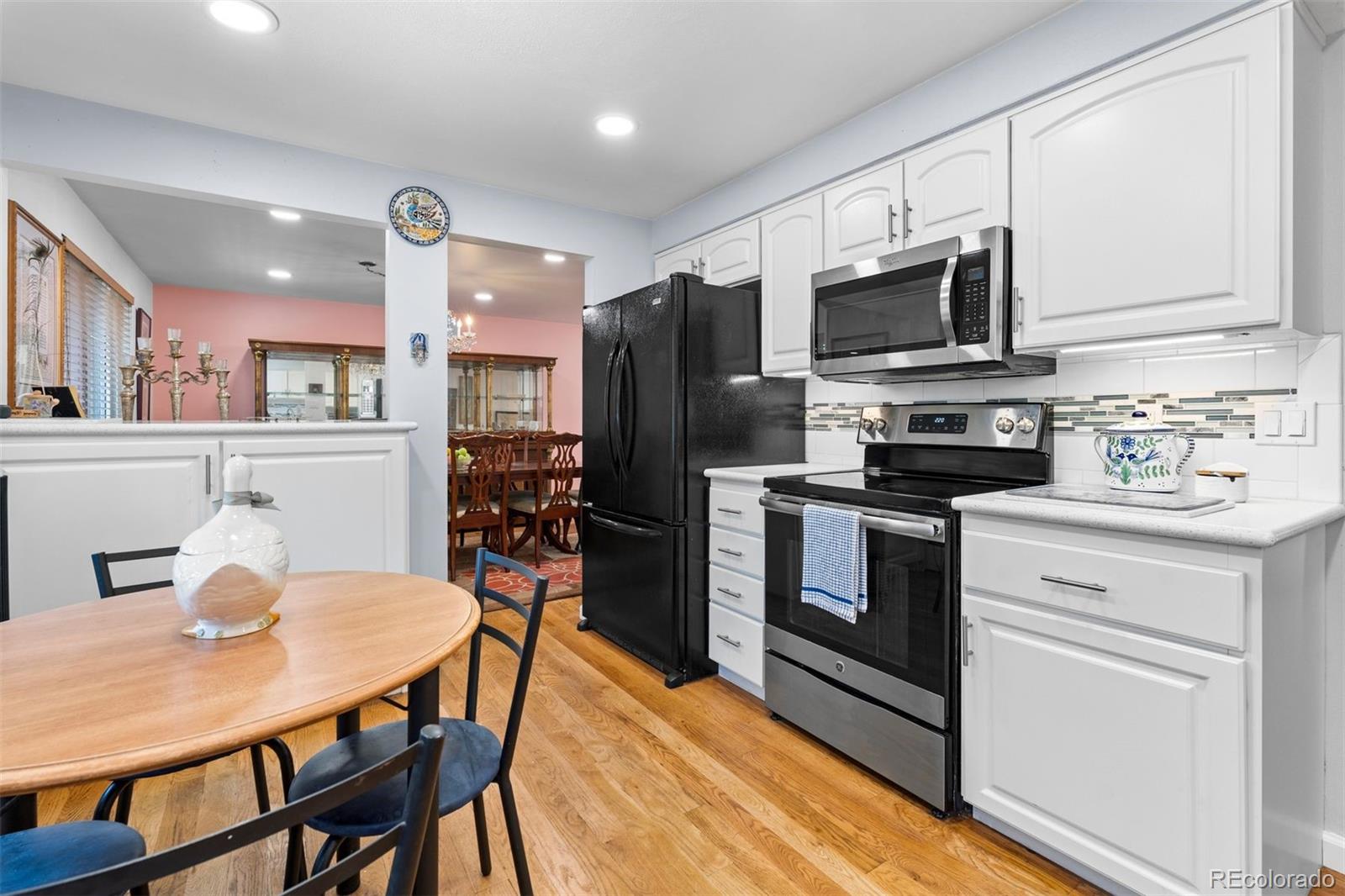 MLS Image #11 for 6796 e exposition avenue,denver, Colorado