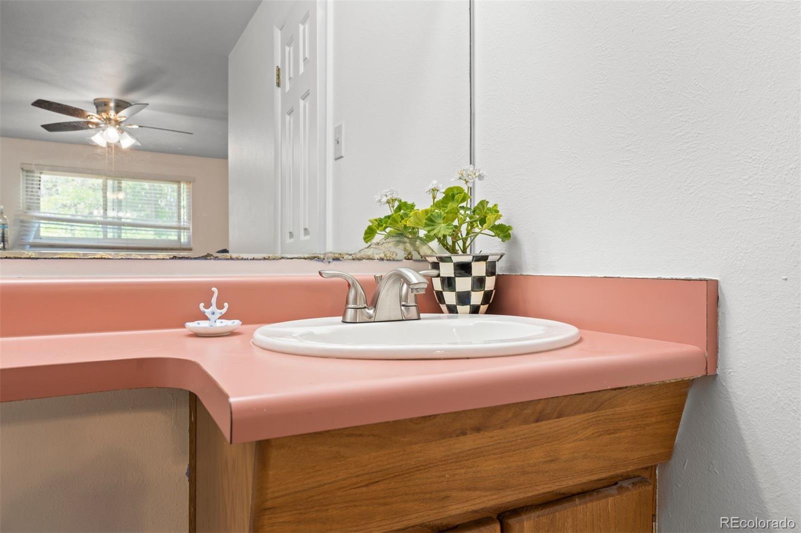 MLS Image #27 for 6796 e exposition avenue,denver, Colorado