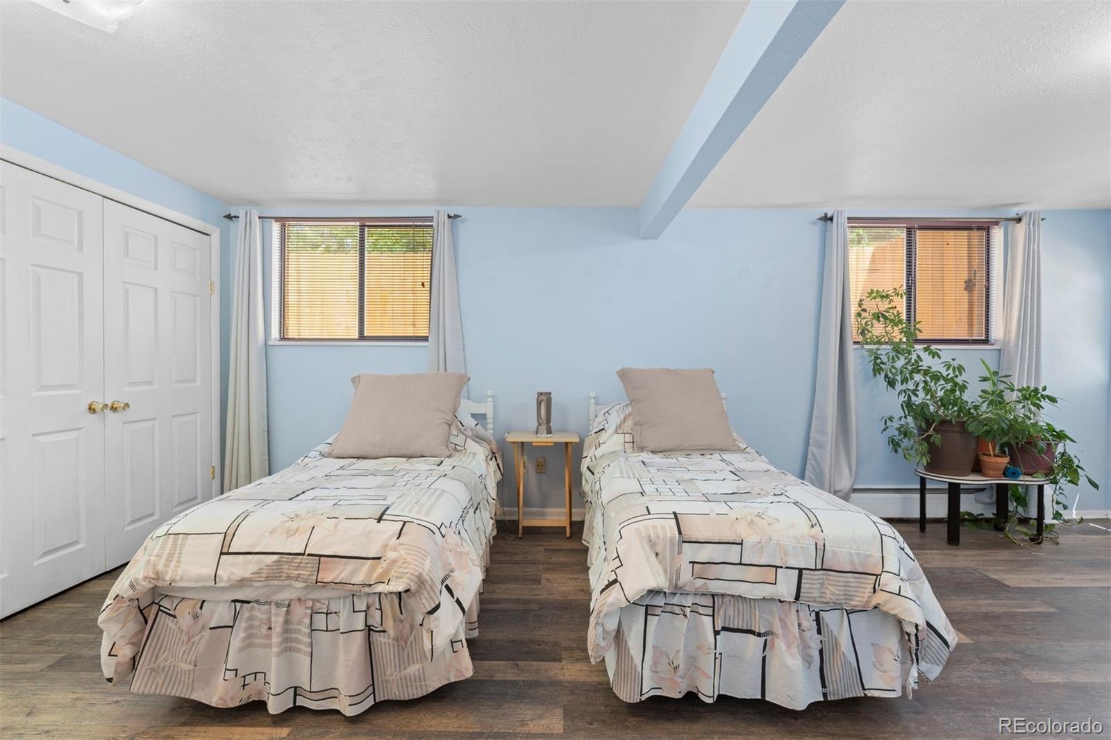MLS Image #9 for 6796 e exposition avenue,denver, Colorado