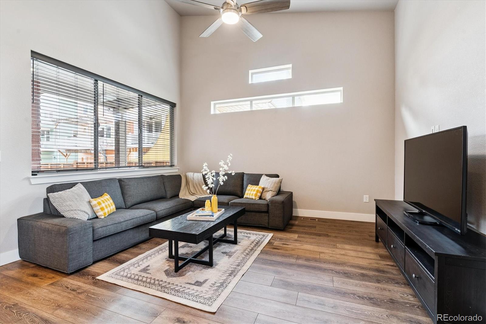 MLS Image #13 for 5812  galena street,denver, Colorado