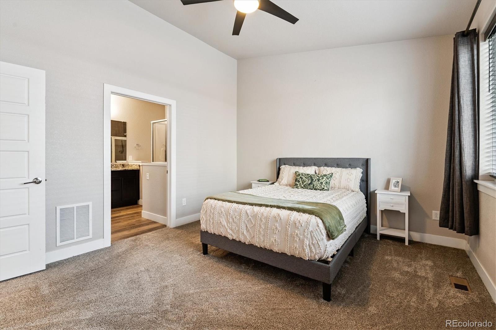 MLS Image #21 for 5812  galena street,denver, Colorado