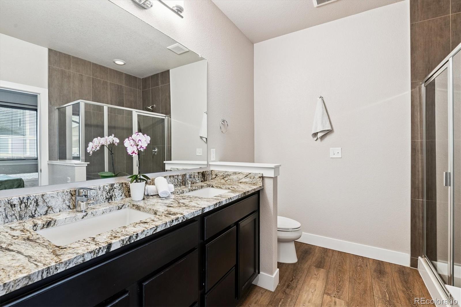 MLS Image #22 for 5812  galena street,denver, Colorado