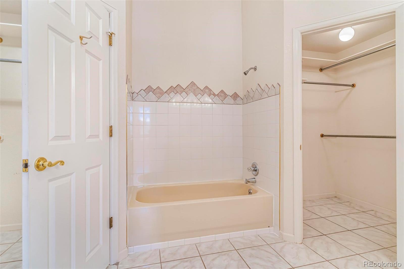 MLS Image #12 for 6796 s newcombe way,littleton, Colorado