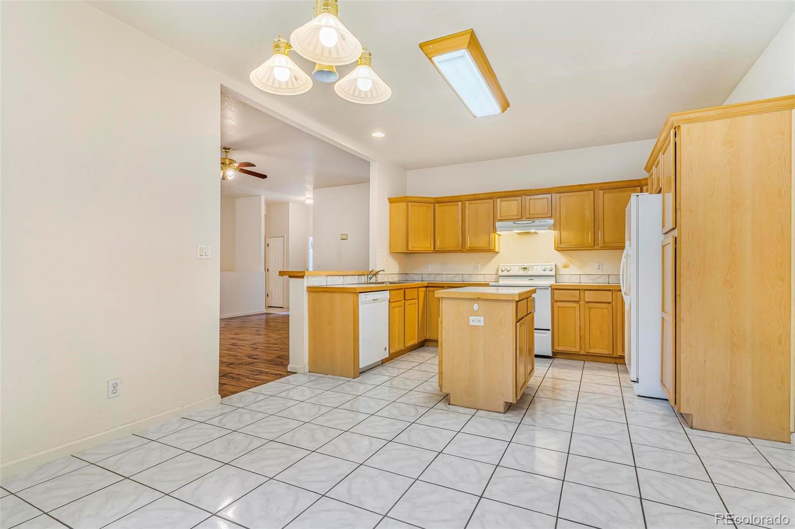 MLS Image #5 for 6796 s newcombe way,littleton, Colorado