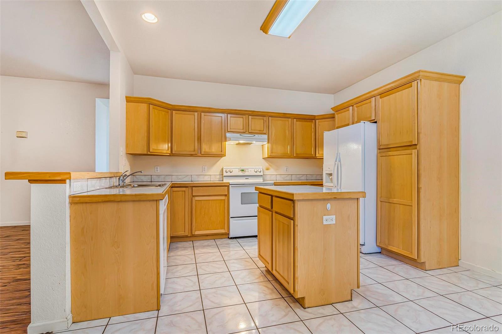 MLS Image #6 for 6796 s newcombe way,littleton, Colorado