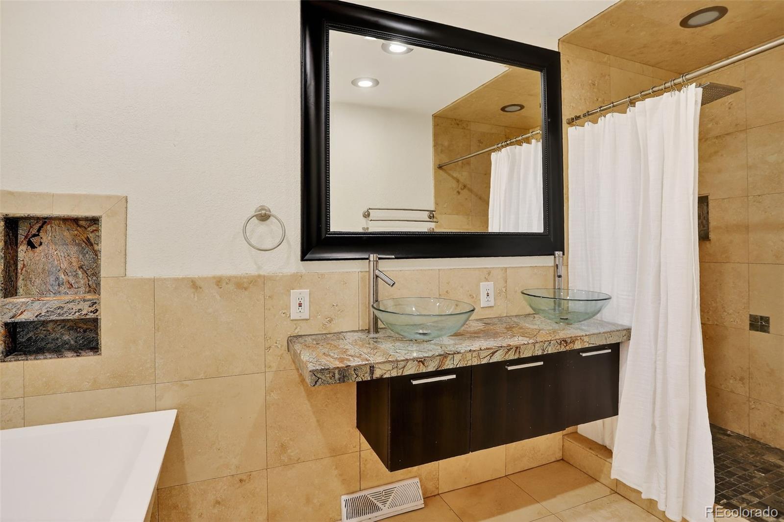 MLS Image #20 for 6182 s kearney street,centennial, Colorado