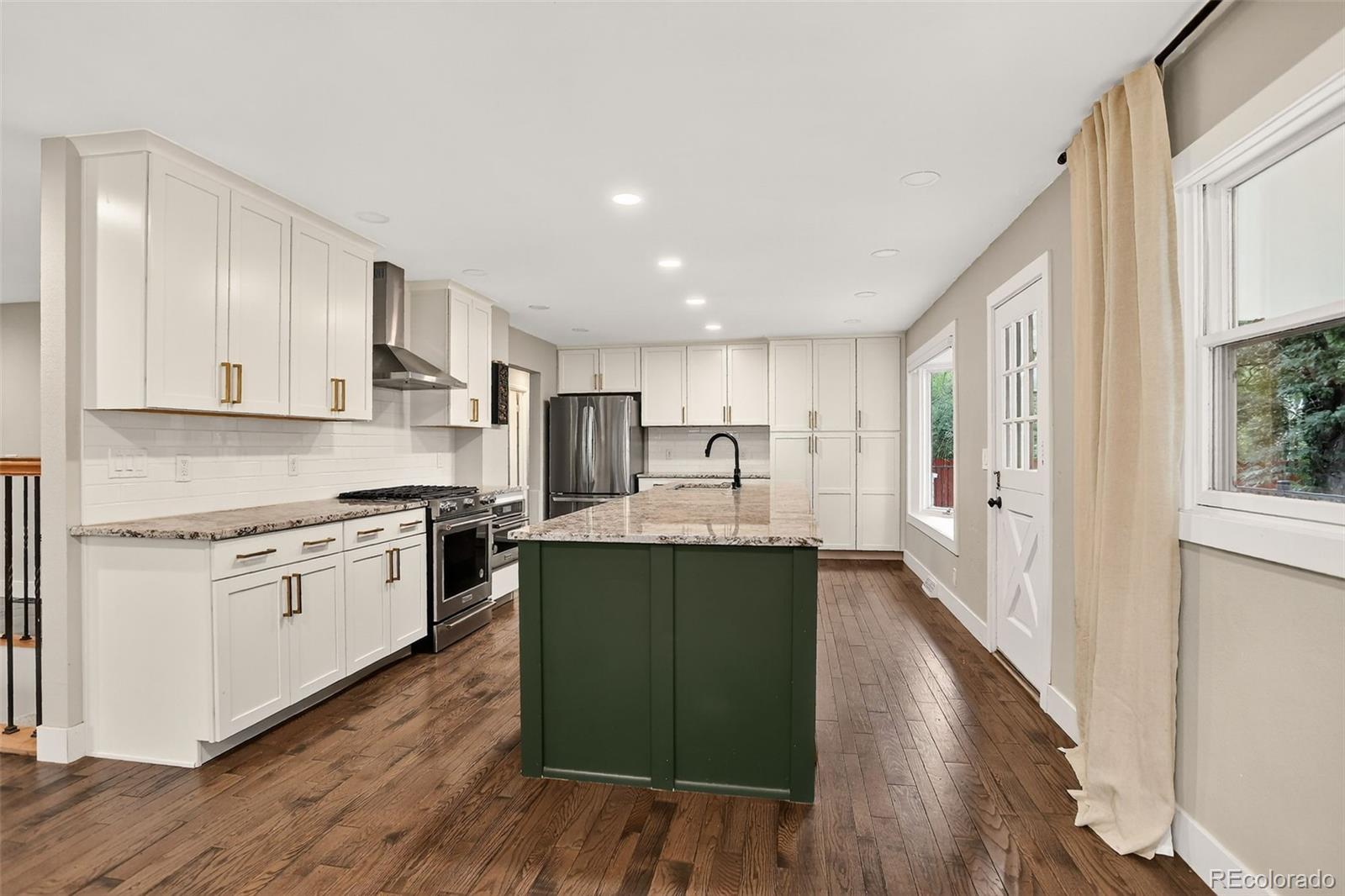 MLS Image #5 for 6182 s kearney street,centennial, Colorado