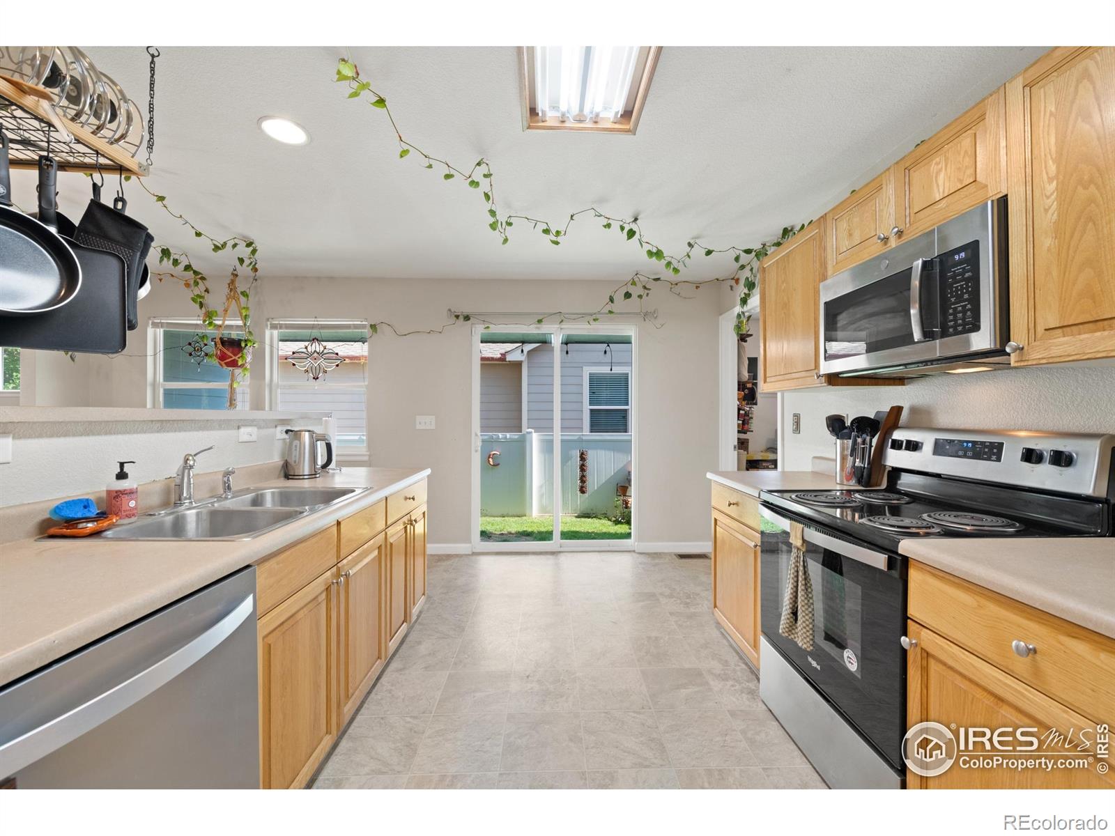 MLS Image #5 for 742  lavastone avenue,loveland, Colorado