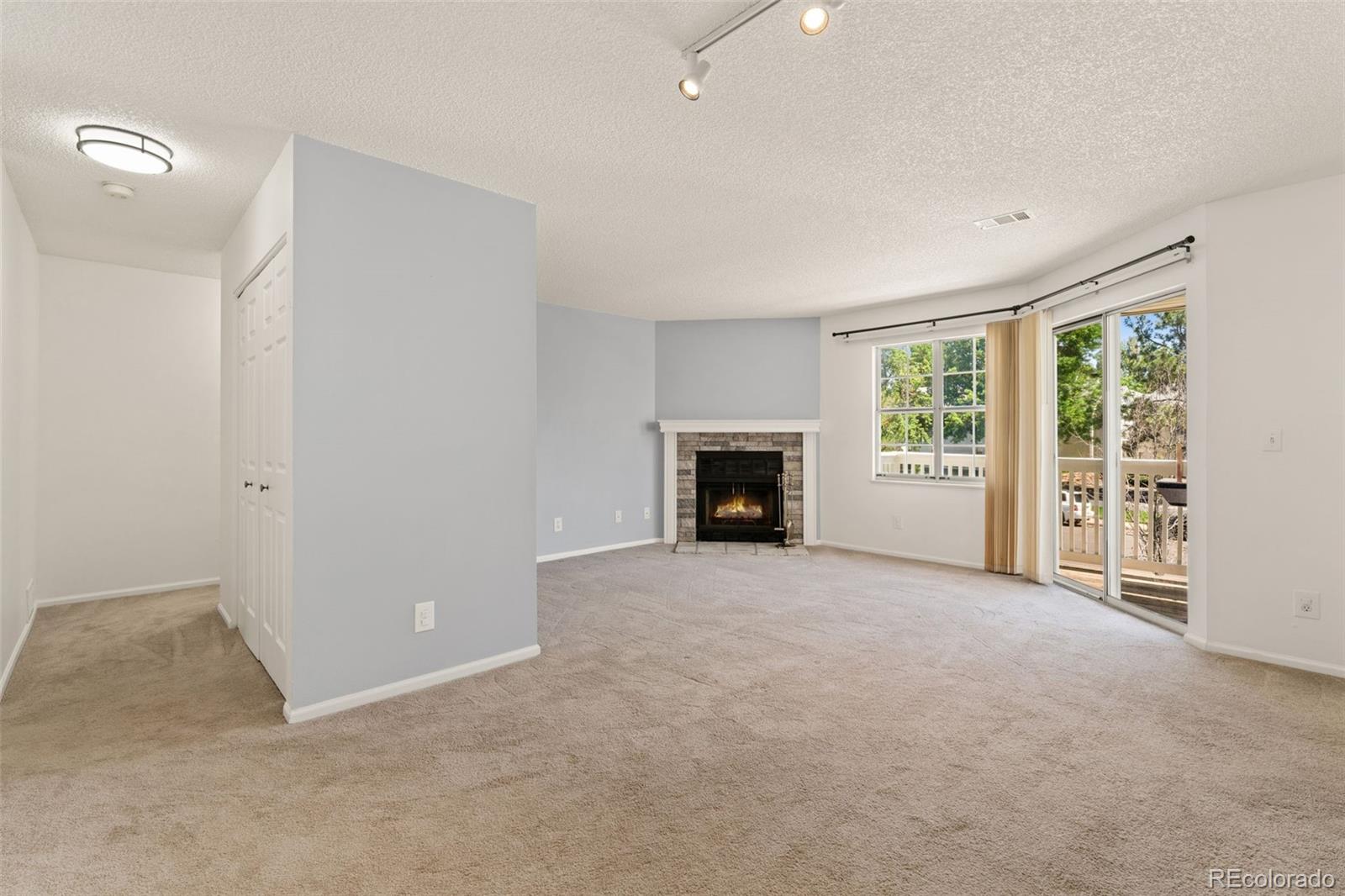 MLS Image #11 for 12573 e pacific circle,aurora, Colorado