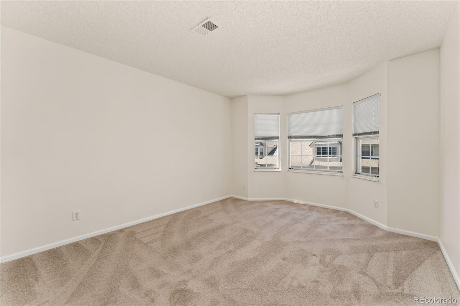 MLS Image #13 for 12573 e pacific circle,aurora, Colorado
