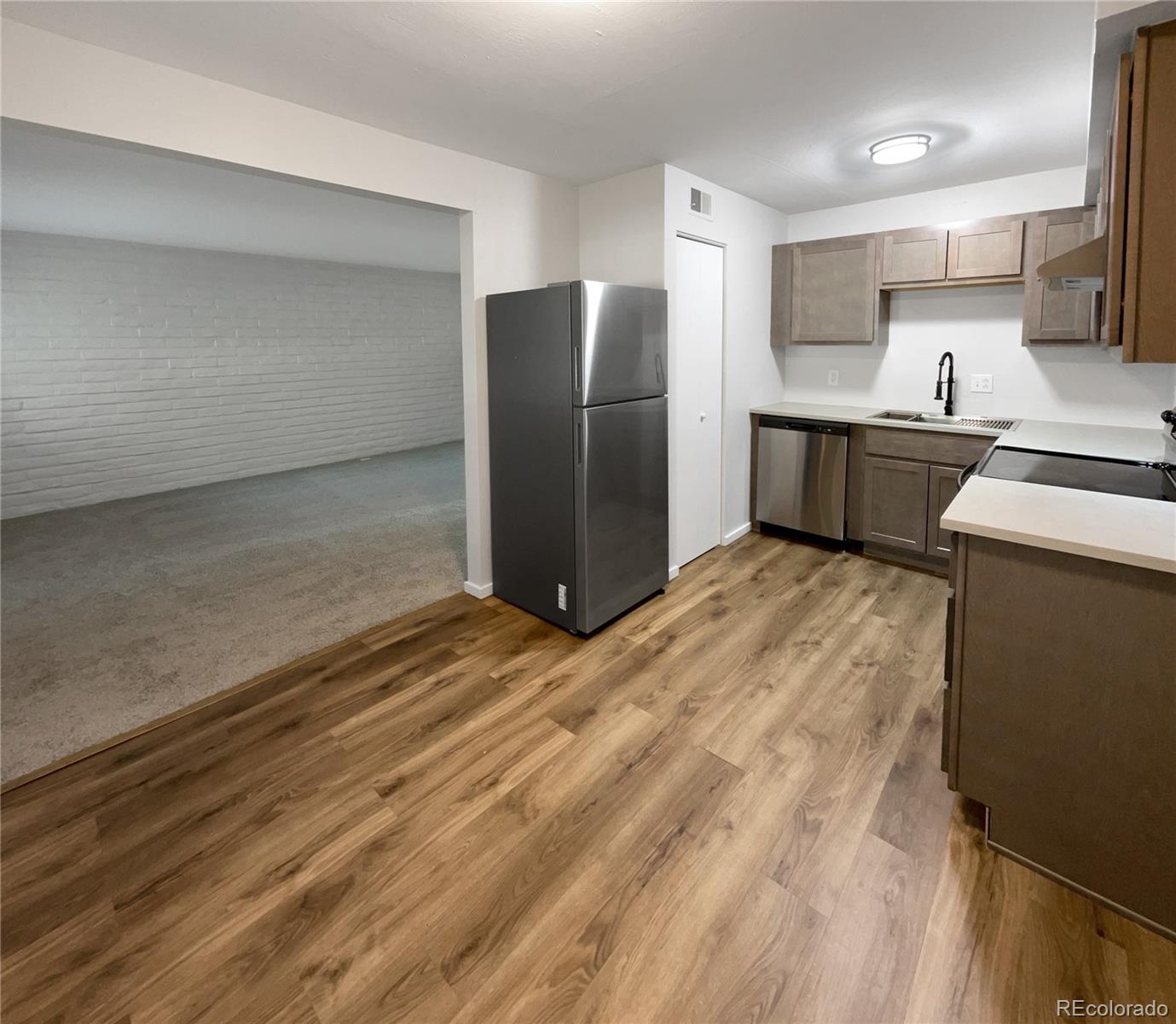 MLS Image #10 for 6800 e tennessee avenue,denver, Colorado