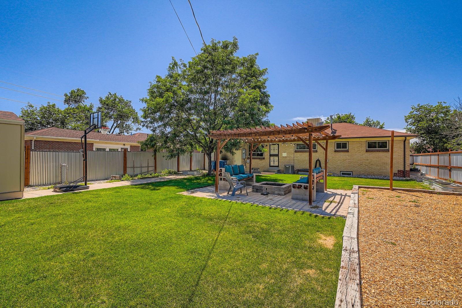 MLS Image #4 for 2310  kenton street,aurora, Colorado