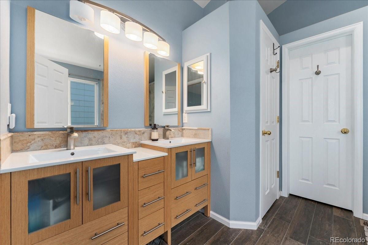 MLS Image #13 for 5370 s gray street,littleton, Colorado