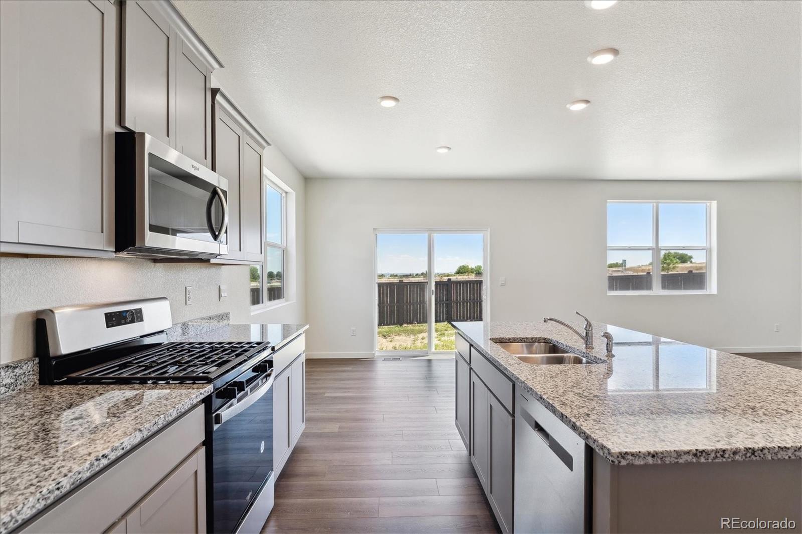 MLS Image #6 for 4820  lynxes way,johnstown, Colorado