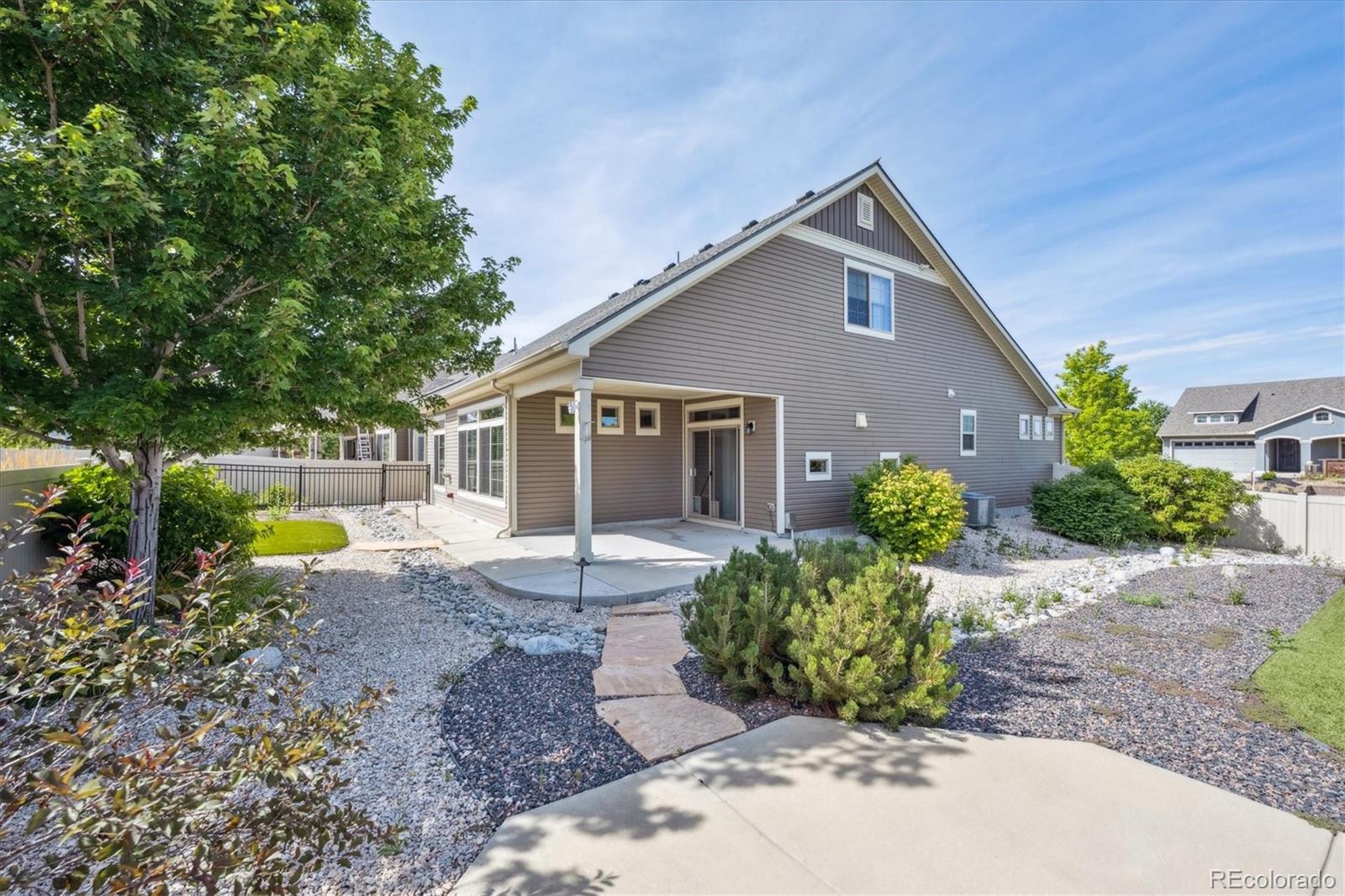 MLS Image #18 for 5520  genoa street,denver, Colorado
