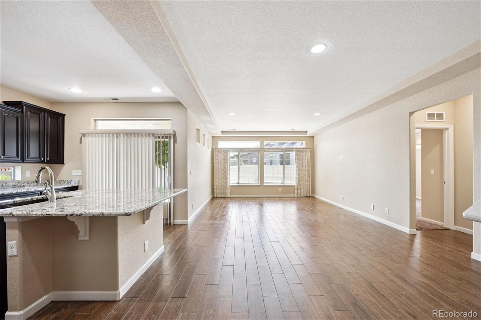 MLS Image #6 for 5520  genoa street,denver, Colorado