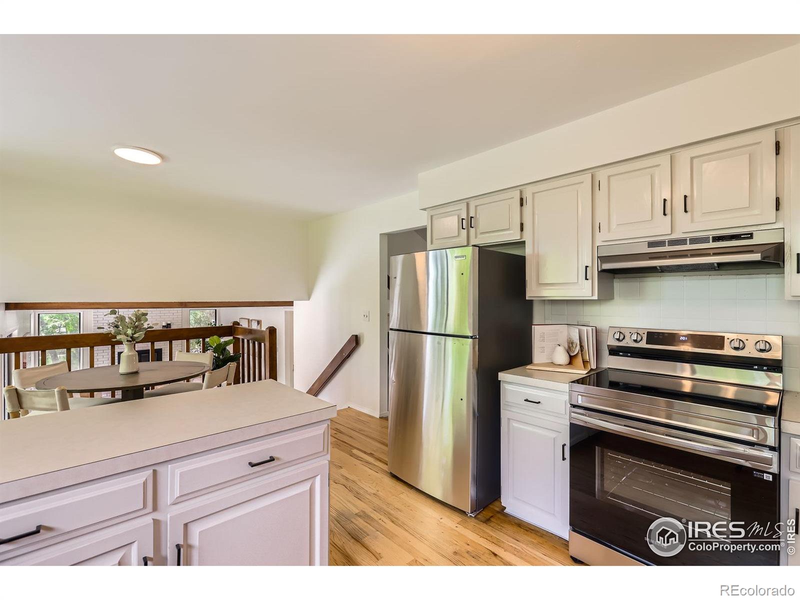 MLS Image #11 for 1005 e 5th avenue,longmont, Colorado
