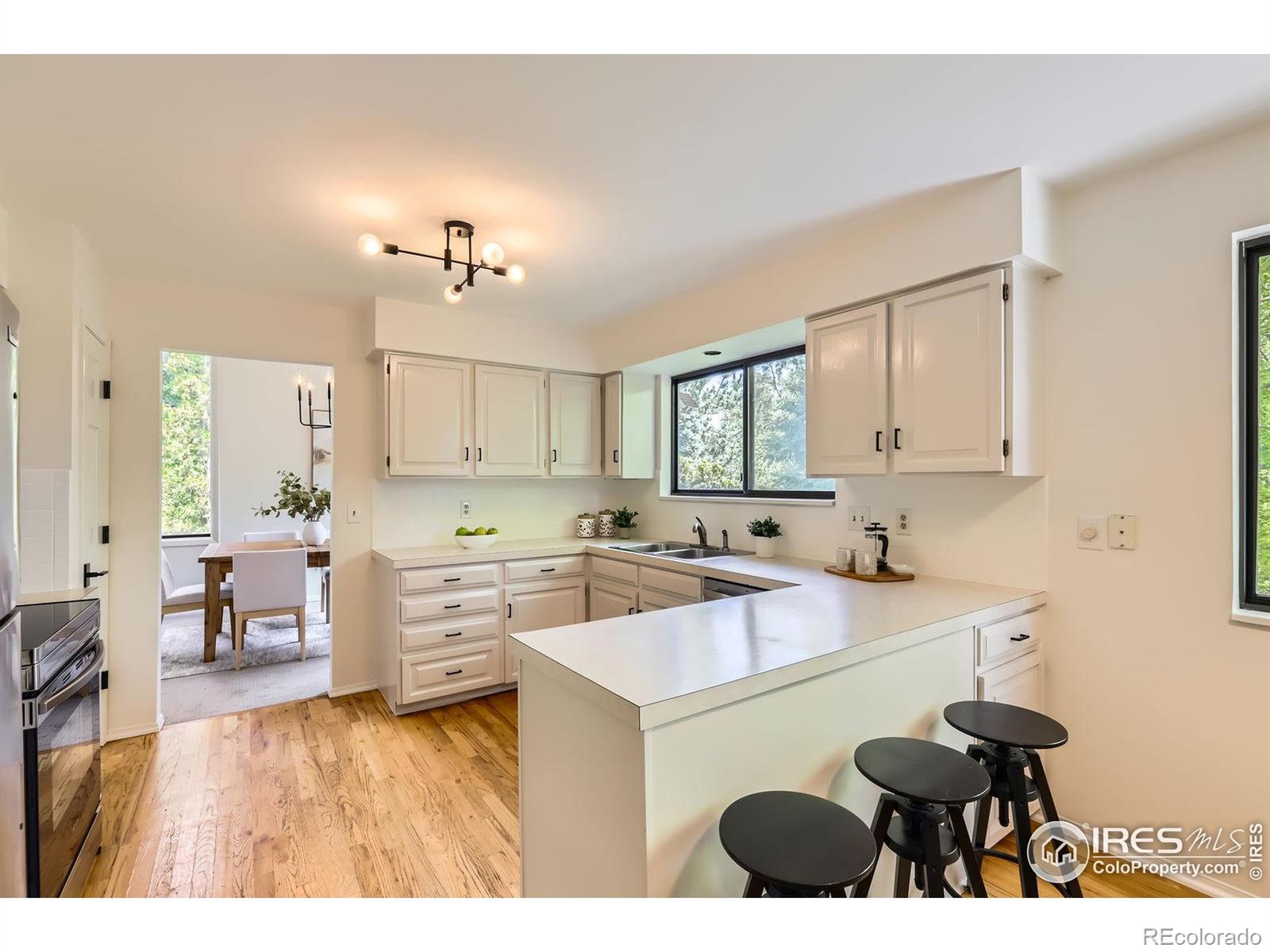 MLS Image #12 for 1005 e 5th avenue,longmont, Colorado