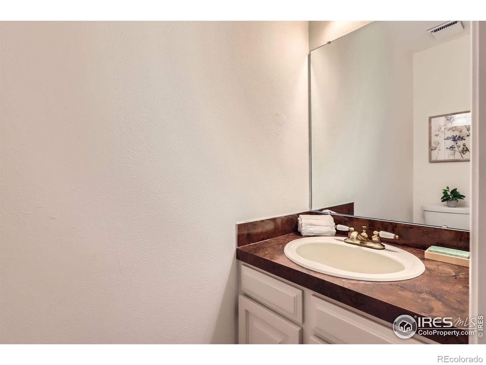 MLS Image #9 for 1005 e 5th avenue,longmont, Colorado