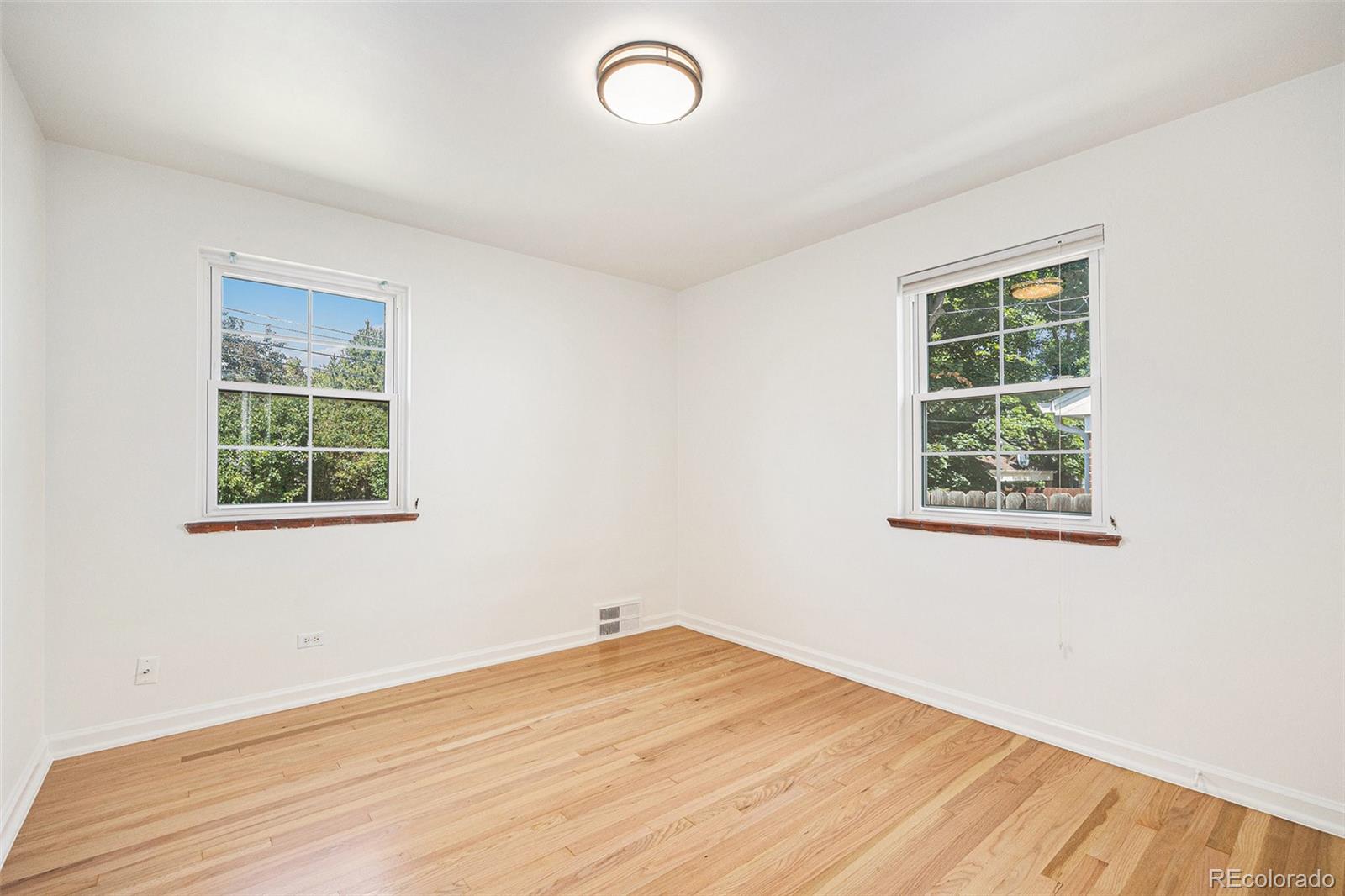MLS Image #12 for 1215  pontiac street,denver, Colorado