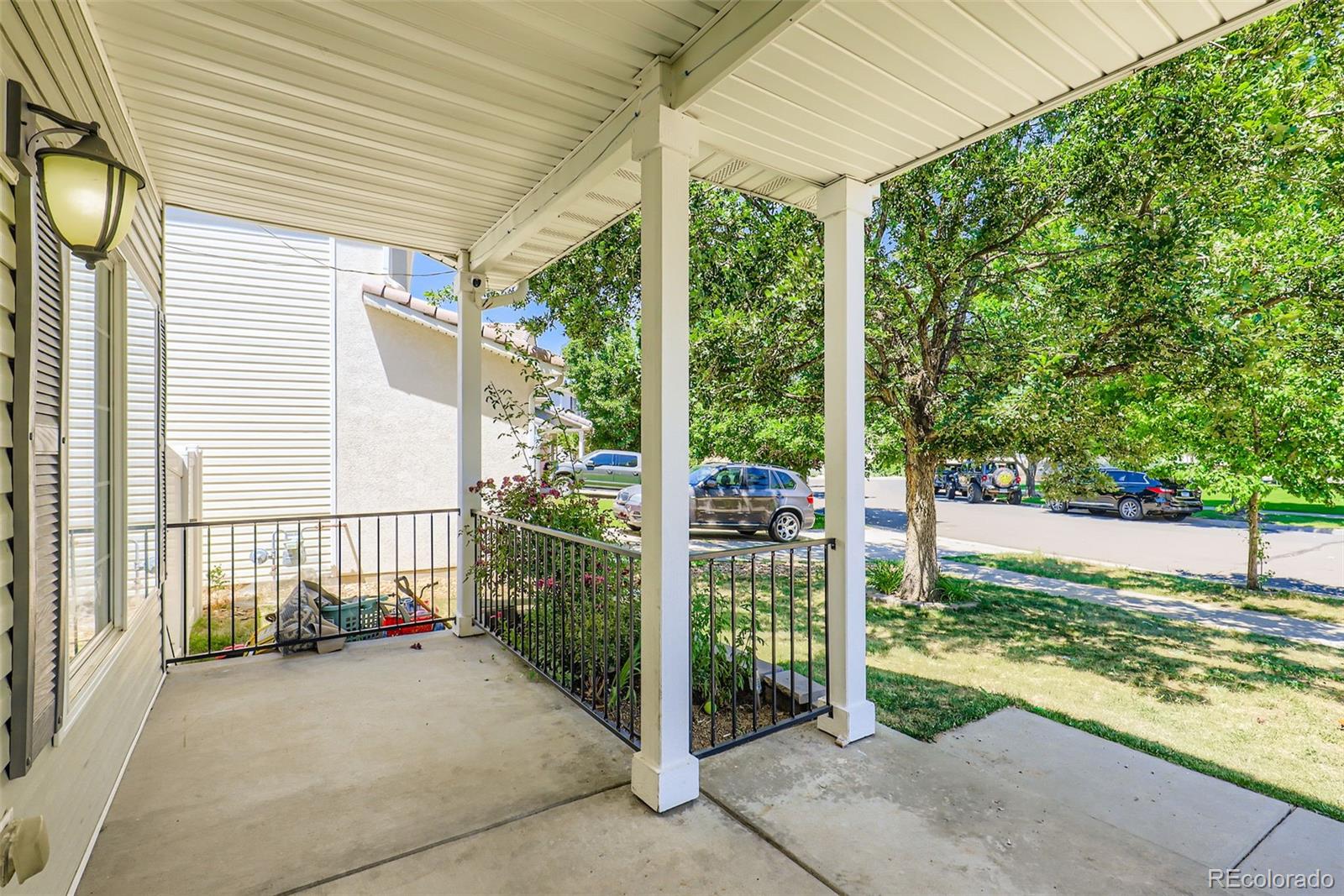 MLS Image #3 for 4955  genoa street,denver, Colorado