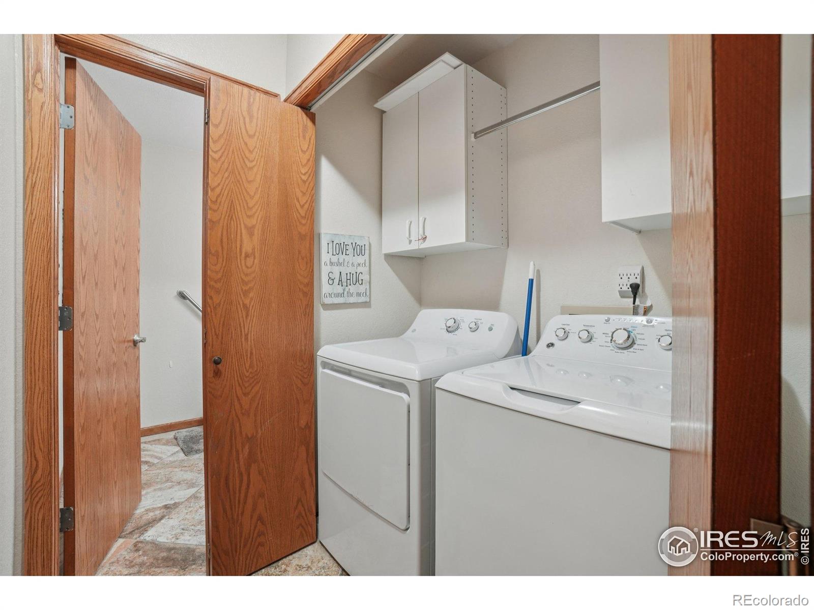 MLS Image #16 for 624  munson court,berthoud, Colorado