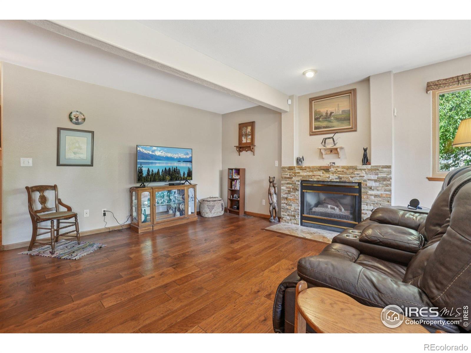 MLS Image #4 for 624  munson court,berthoud, Colorado