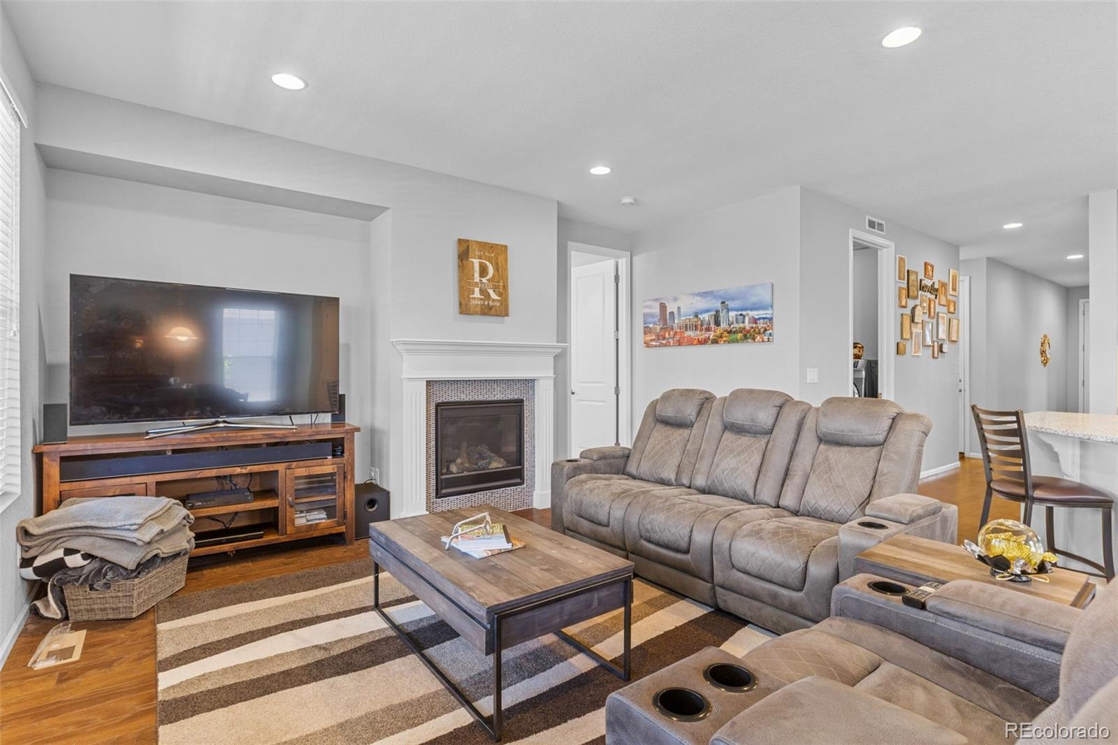 MLS Image #5 for 15895  columbine street,thornton, Colorado