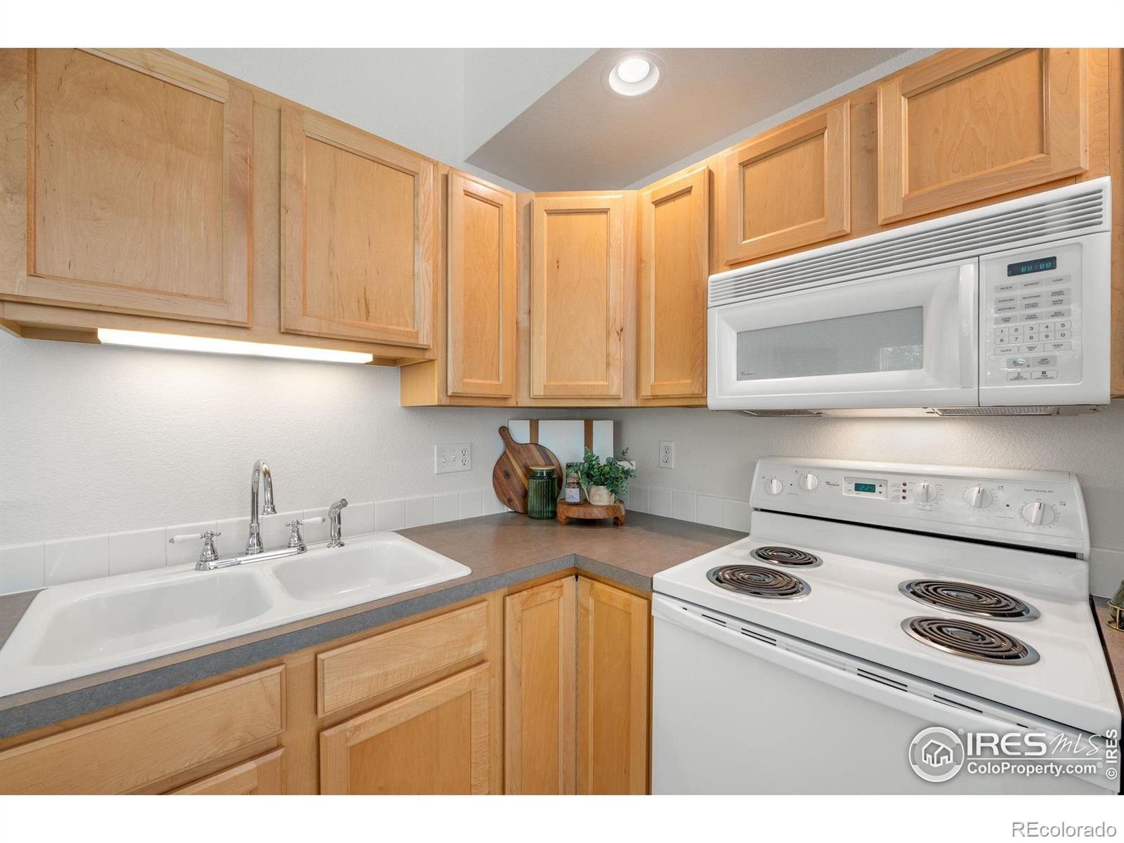 MLS Image #11 for 640  gooseberry drive,longmont, Colorado