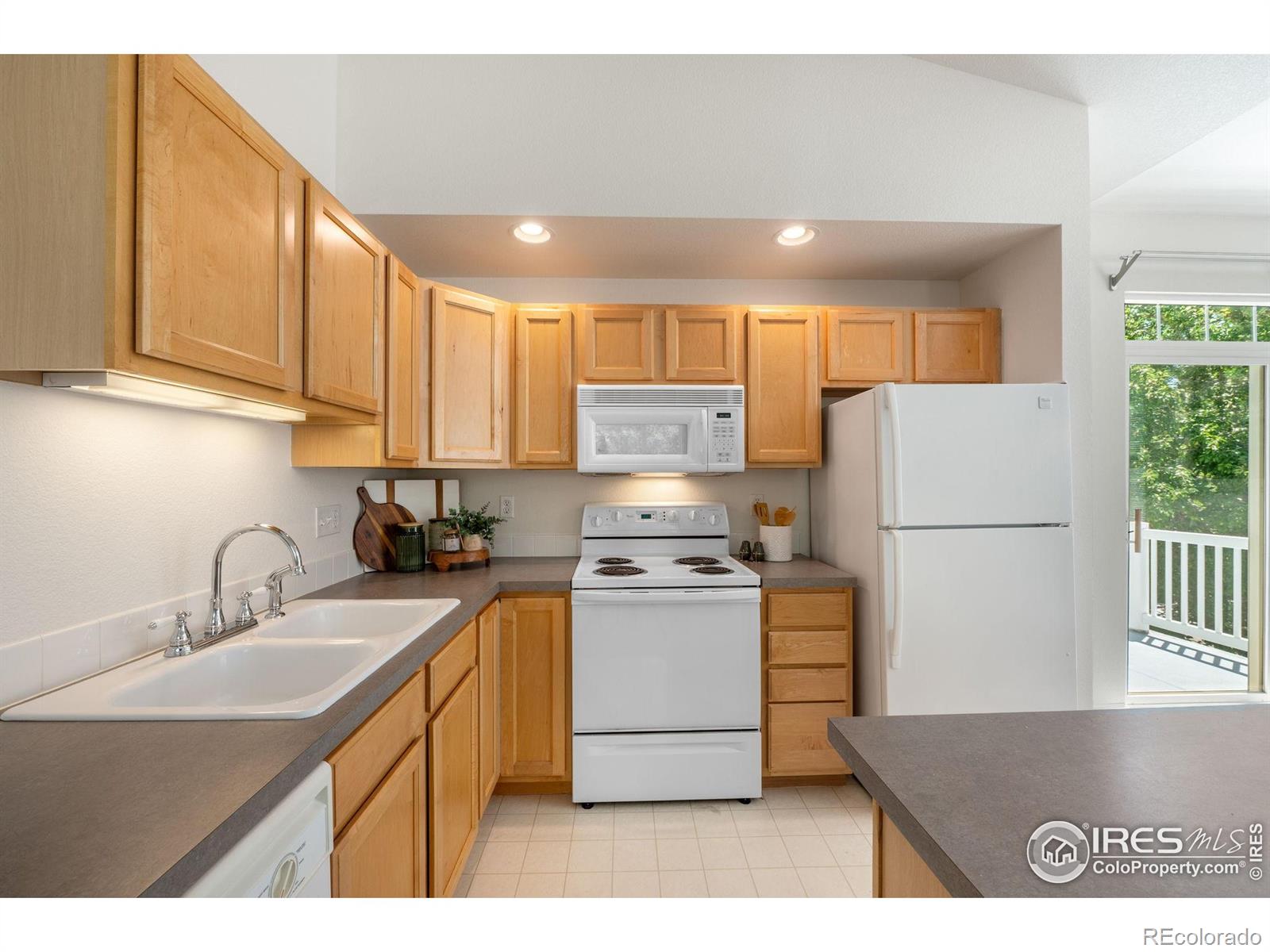 MLS Image #12 for 640  gooseberry drive,longmont, Colorado