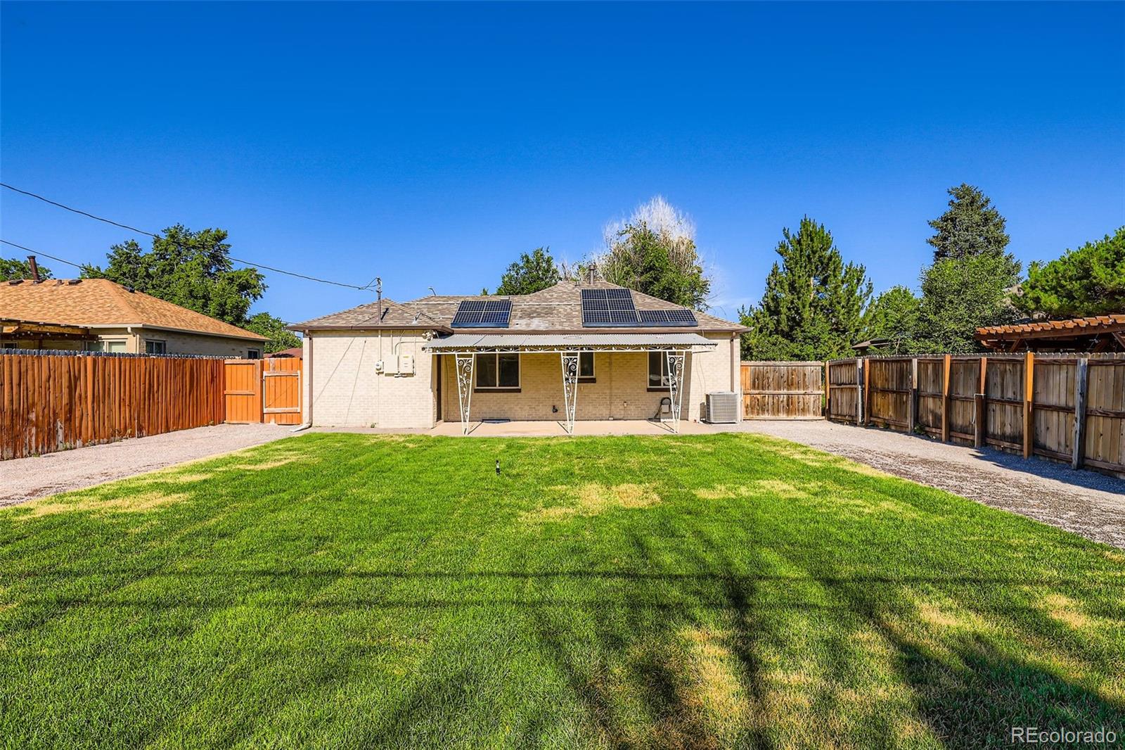 MLS Image #26 for 2540  poplar street,denver, Colorado