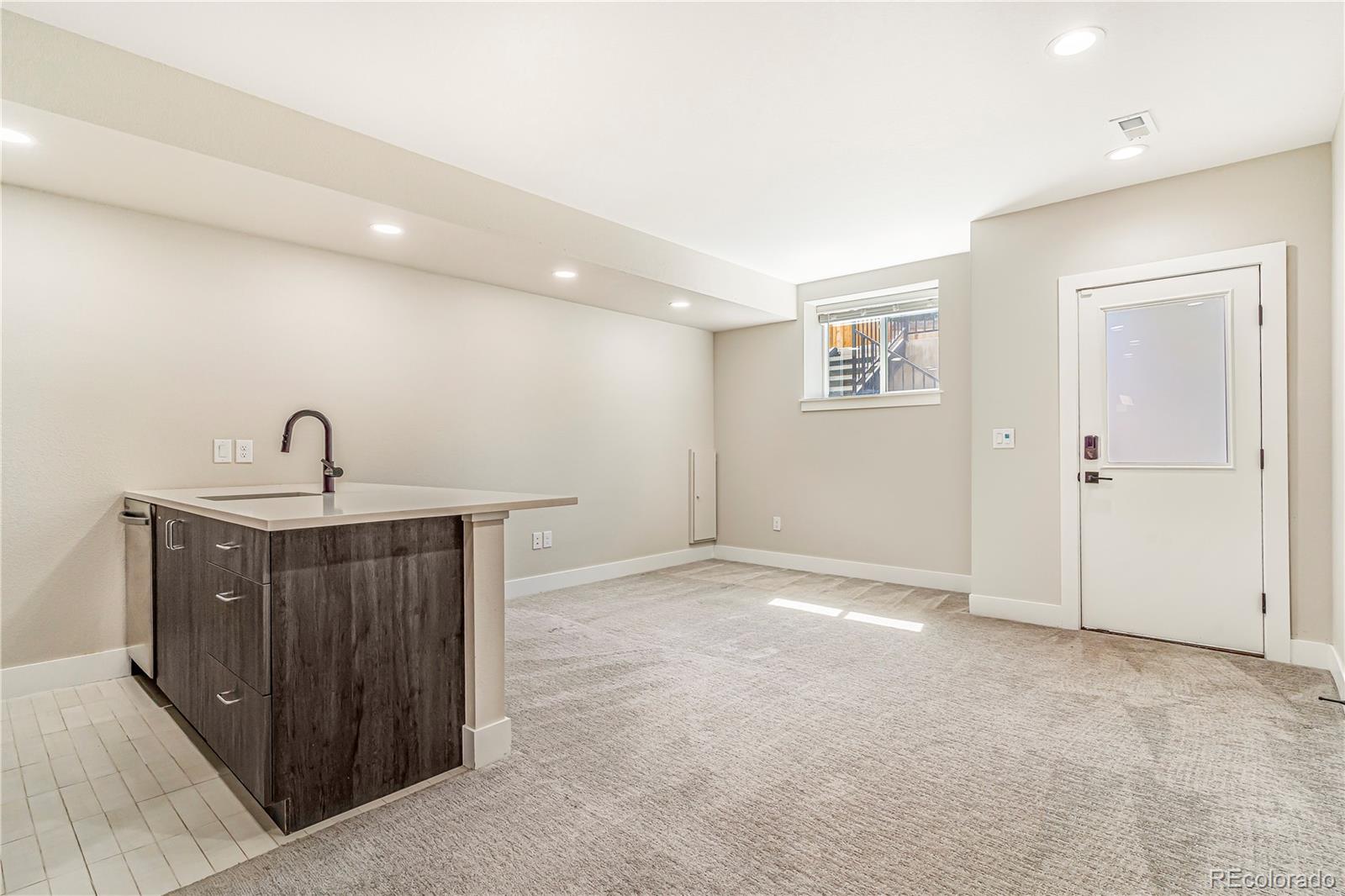 MLS Image #26 for 1070  knox court,denver, Colorado
