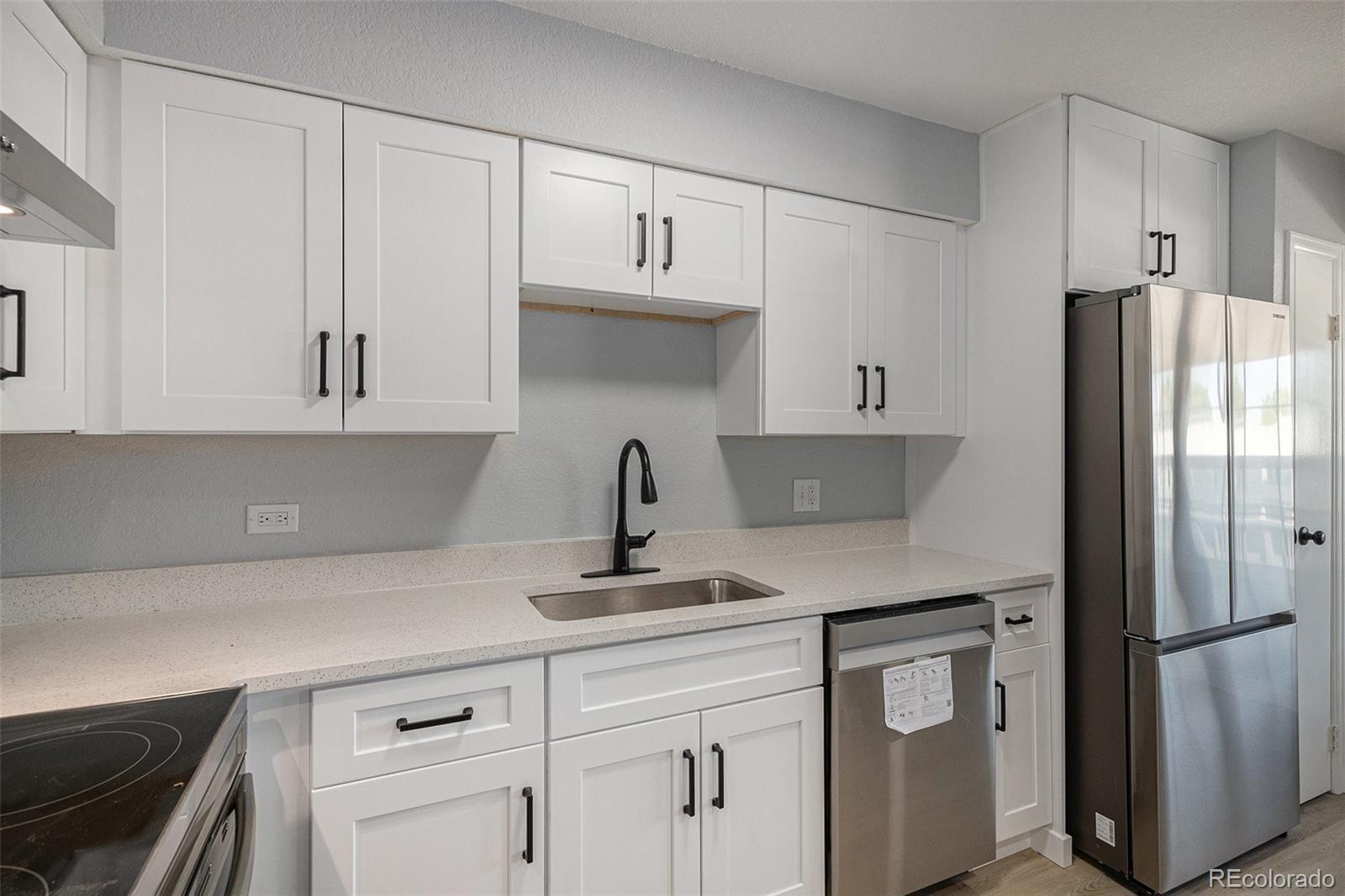 MLS Image #12 for 7165 s gaylord street,centennial, Colorado