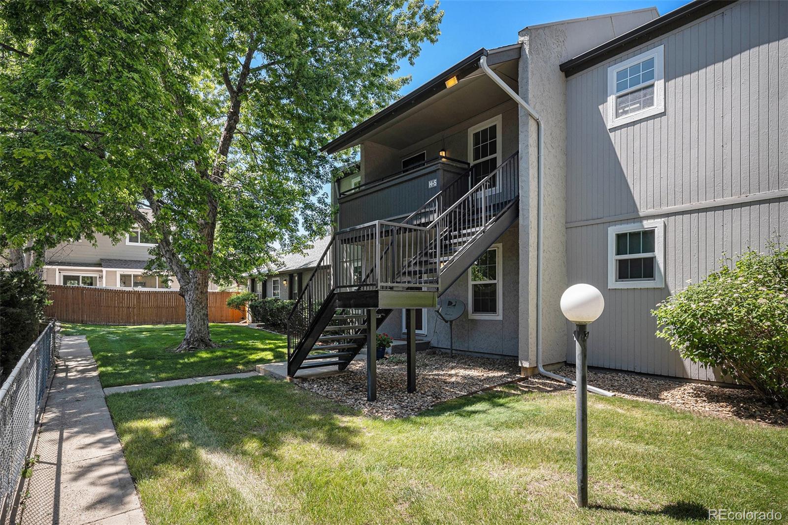 MLS Image #2 for 7165 s gaylord street,centennial, Colorado