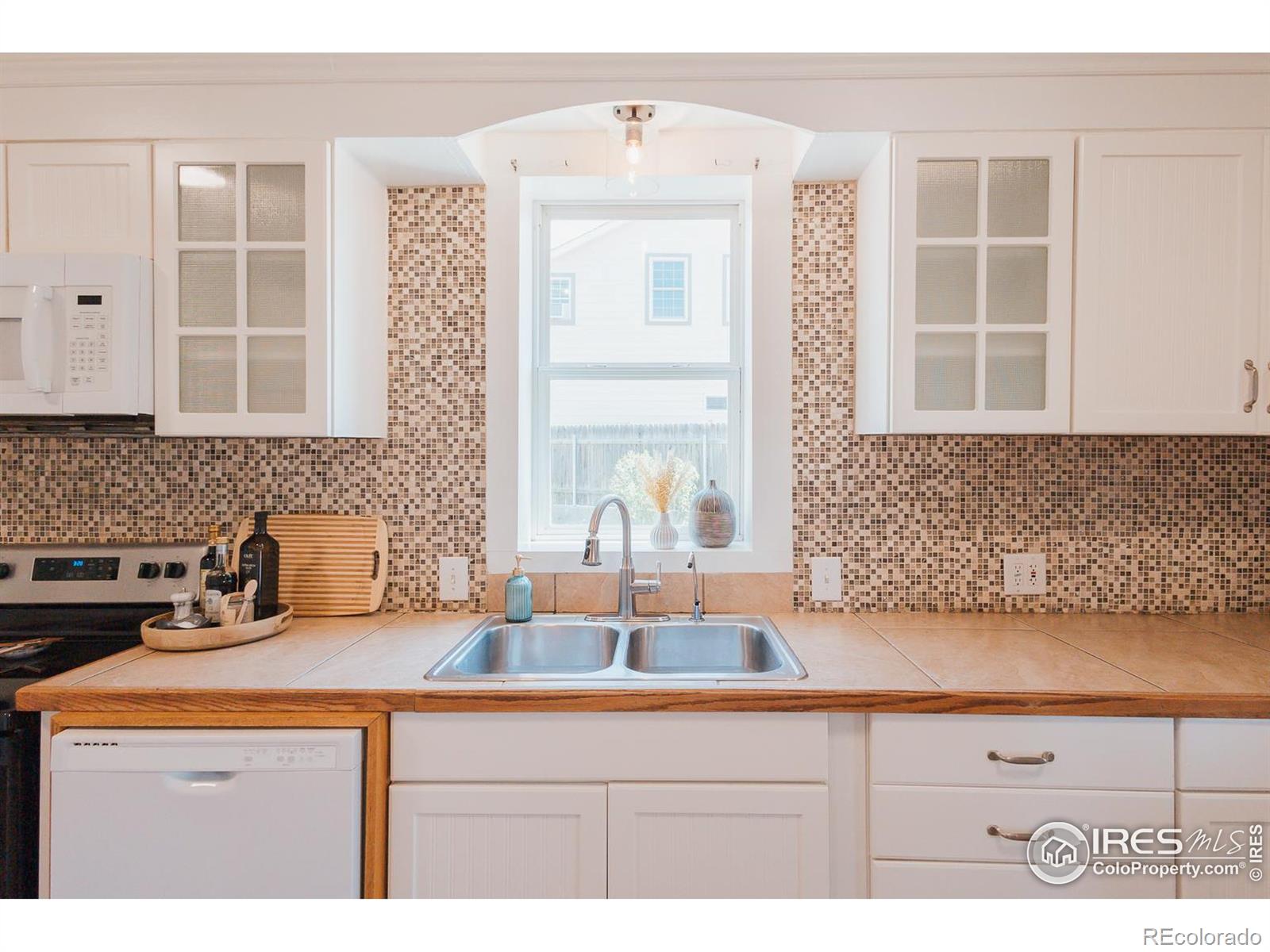 MLS Image #8 for 130 n 6th street,windsor, Colorado