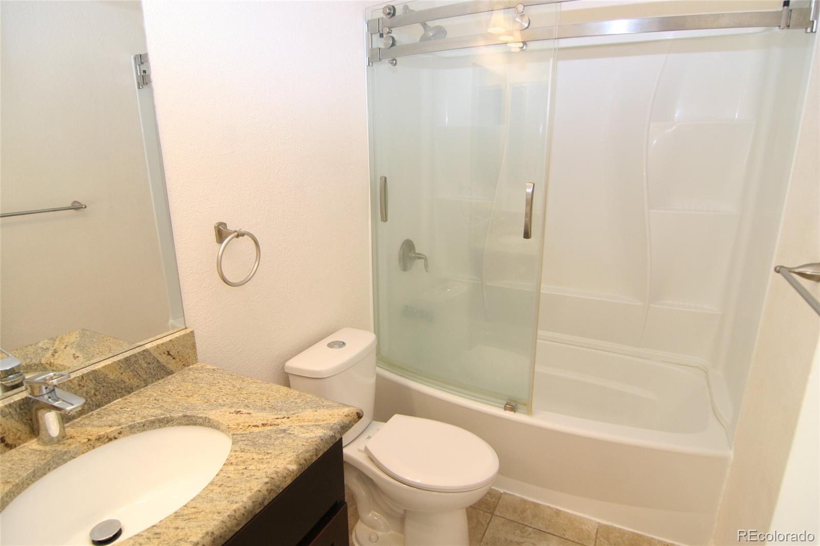 MLS Image #11 for 8182 s york court,centennial, Colorado