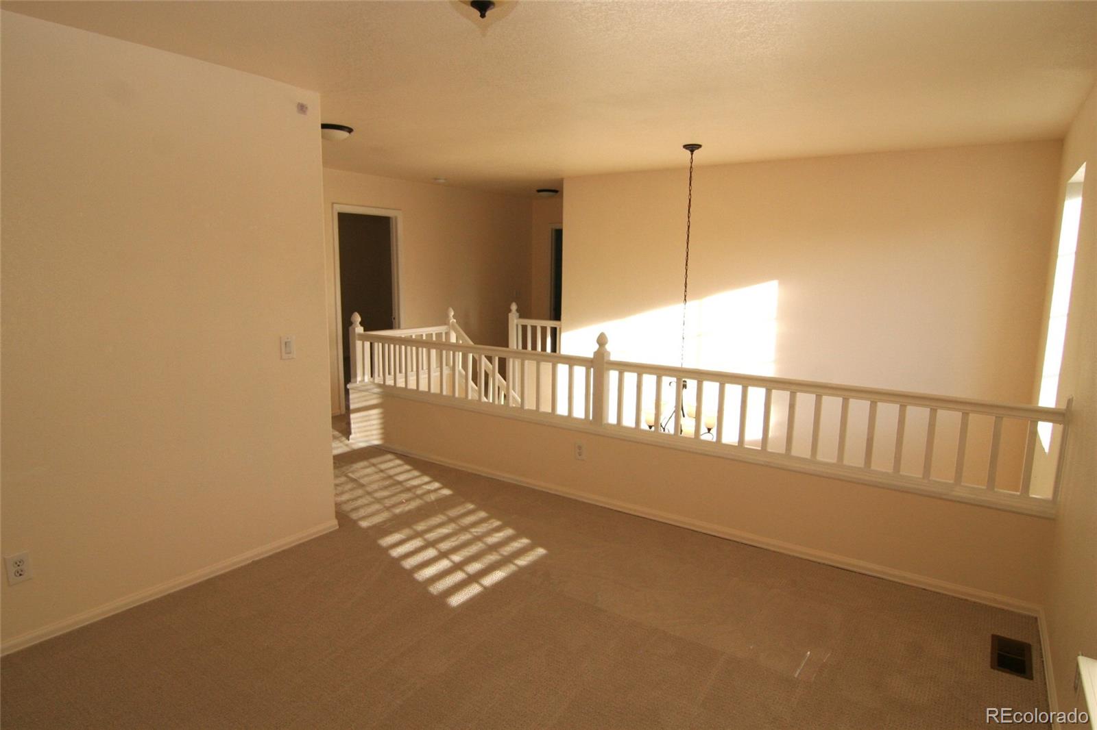 MLS Image #15 for 8182 s york court,centennial, Colorado
