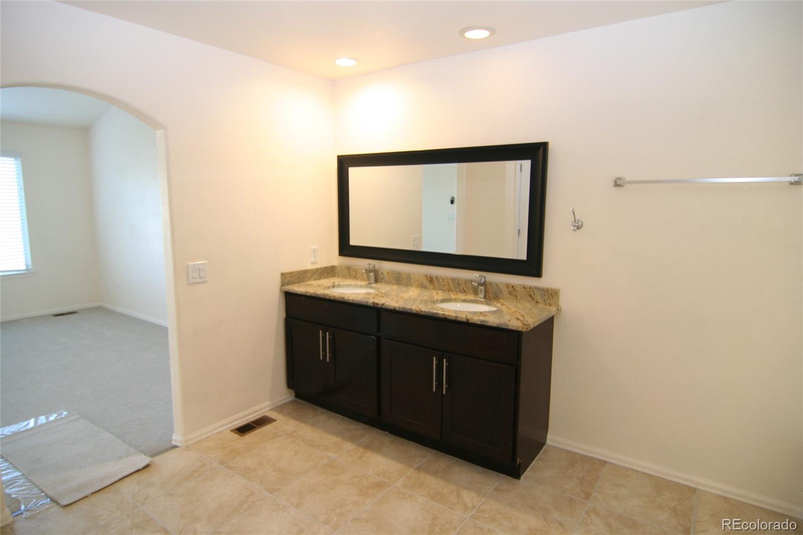 MLS Image #21 for 8182 s york court,centennial, Colorado