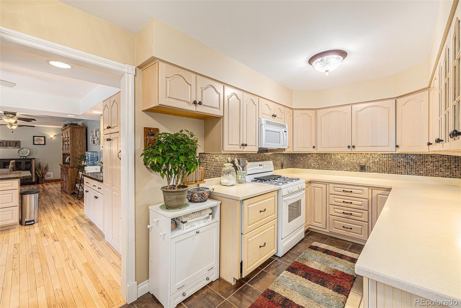 MLS Image #10 for 1730  rock ridge place,colorado springs, Colorado