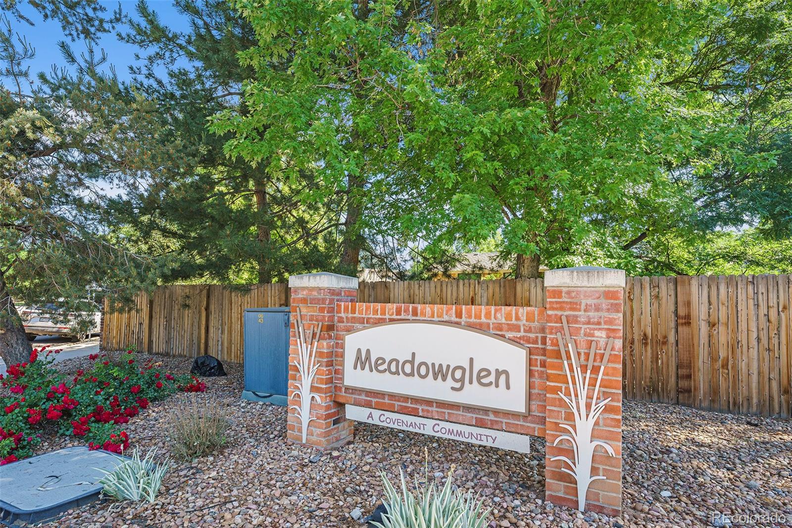 MLS Image #11 for 8002  field court,arvada, Colorado