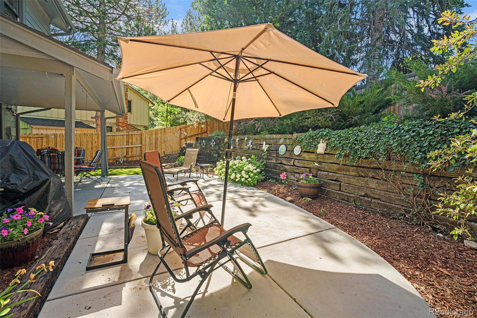 MLS Image #5 for 8002  field court,arvada, Colorado