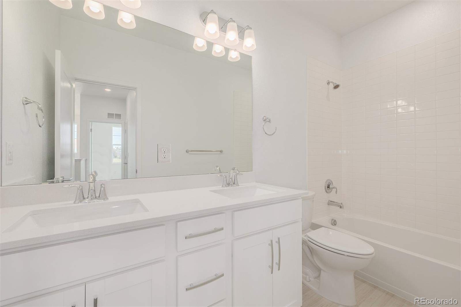 MLS Image #33 for 2652 e 103rd avenue,thornton, Colorado