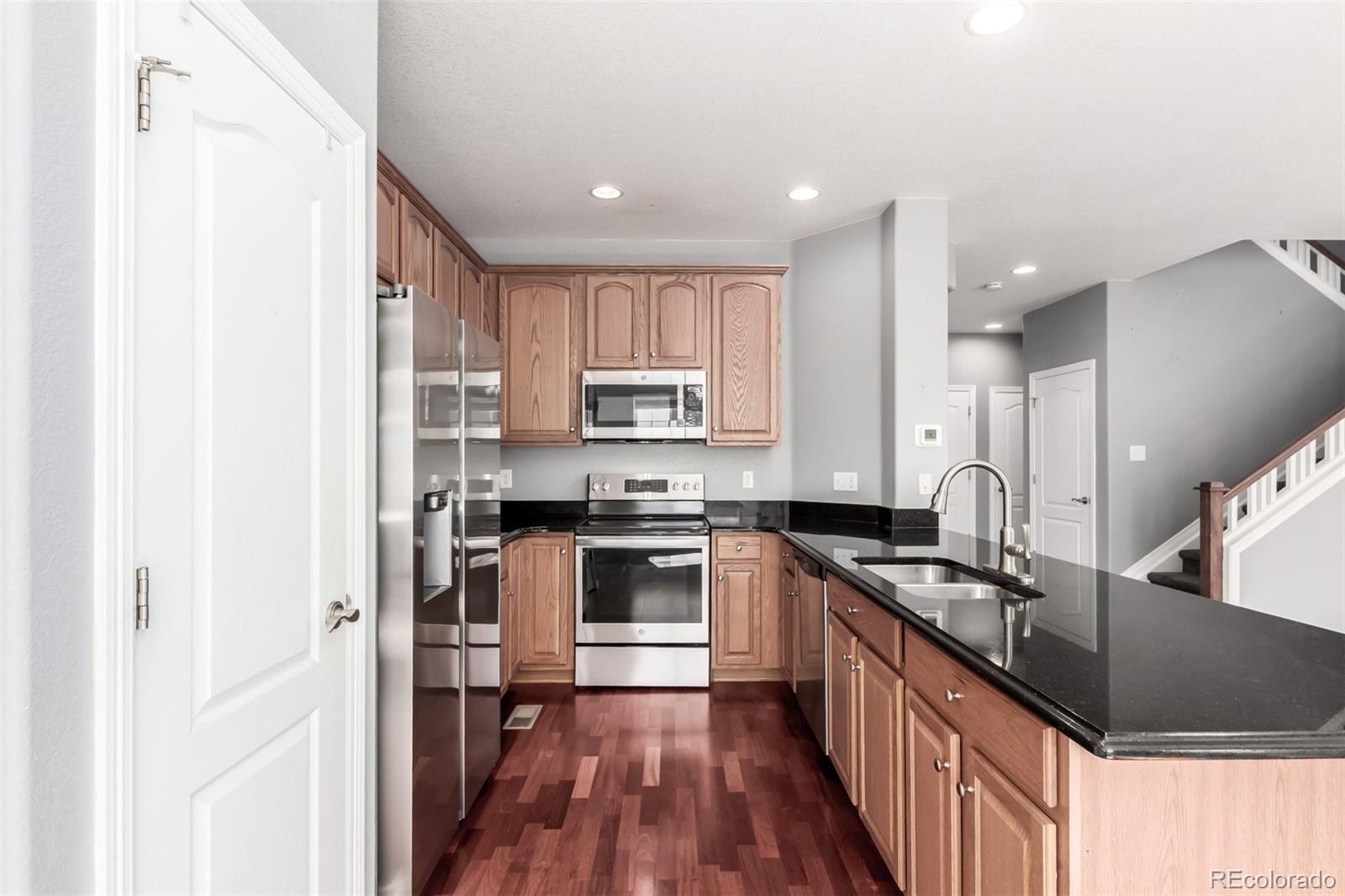 MLS Image #14 for 6190 s oswego street,englewood, Colorado