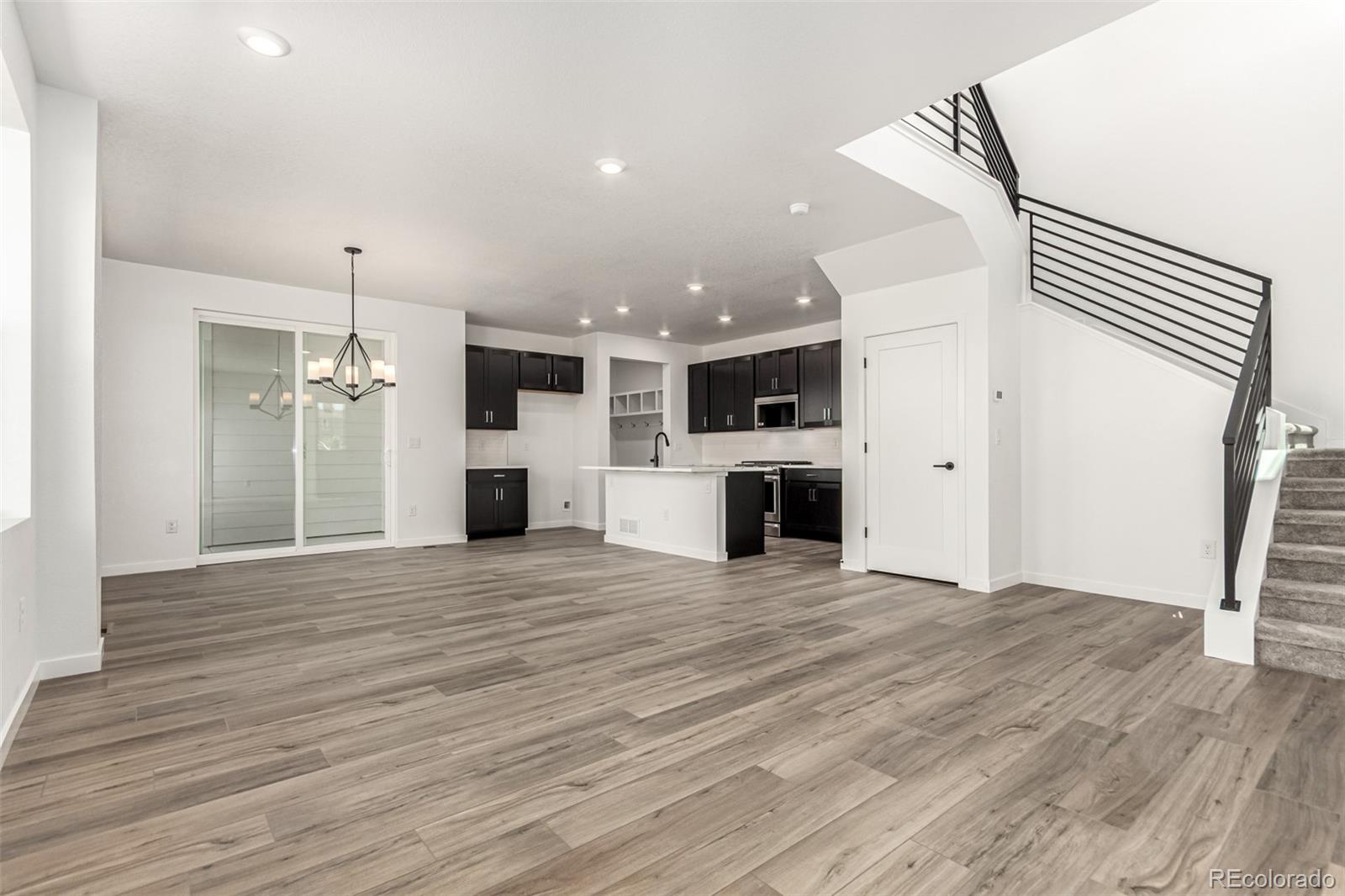 MLS Image #10 for 2651 e 102nd place,thornton, Colorado