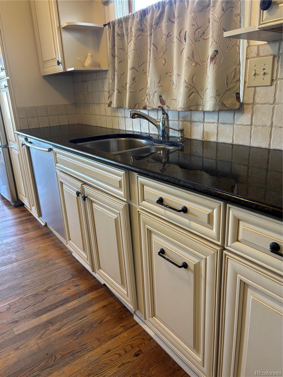 MLS Image #8 for 7293 w lakeside drive,littleton, Colorado