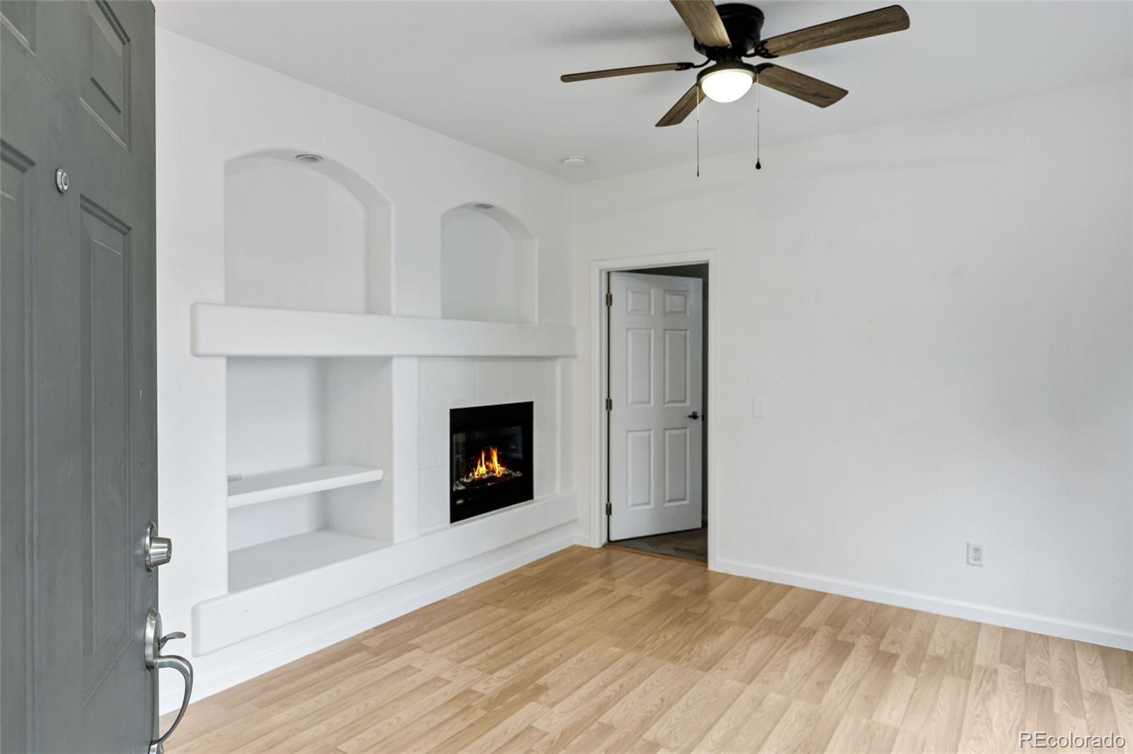MLS Image #2 for 457  black feather loop,castle rock, Colorado