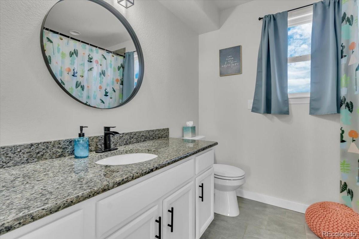 MLS Image #21 for 585  canyonlands street,berthoud, Colorado